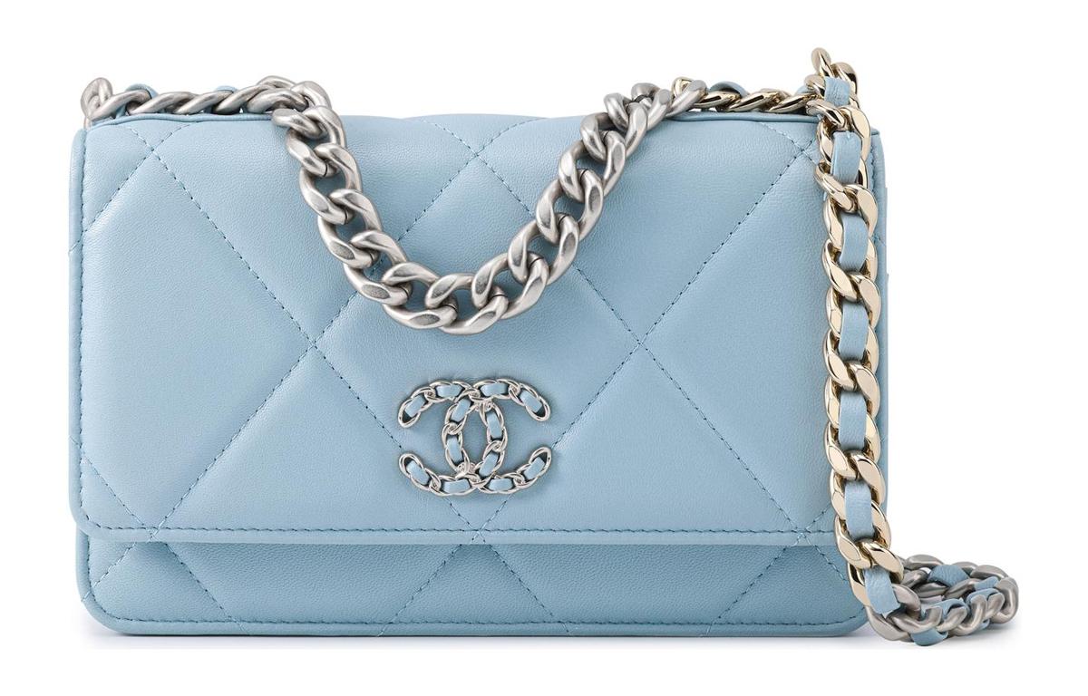 https://d2cva83hdk3bwc.cloudfront.net/AP0957-B07327-NG752-chanel-19bag-lambskin-handbag-shoulder-bag-crossbody-bag-regular-women-s-light-blue-1.jpg