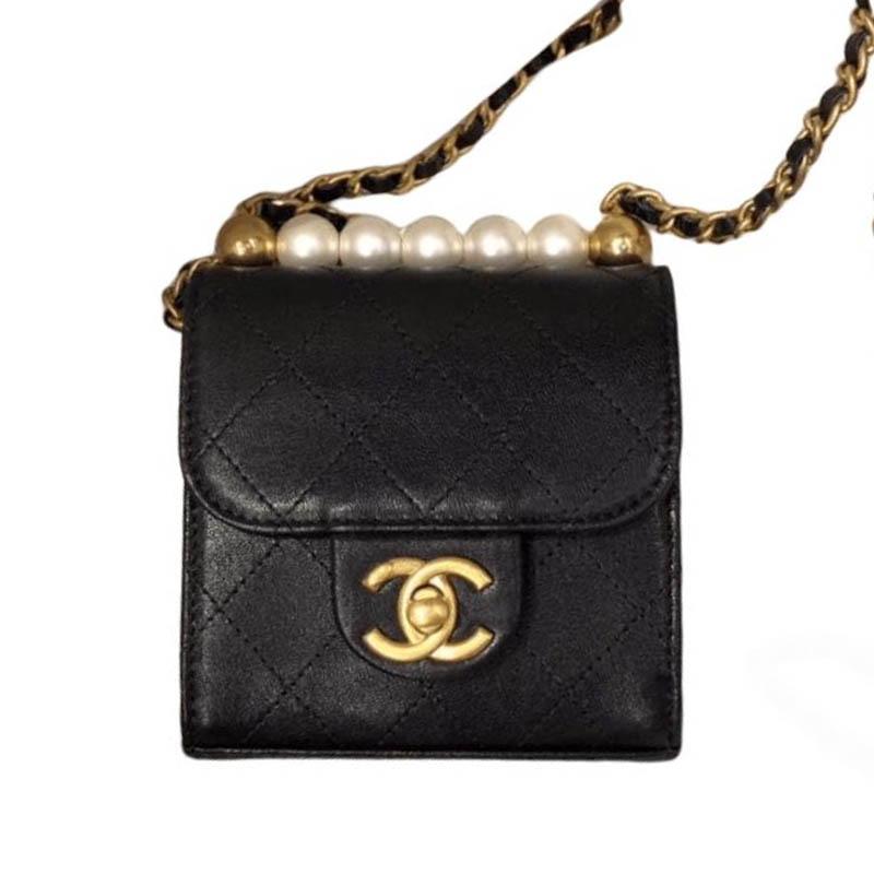 https://d2cva83hdk3bwc.cloudfront.net/AP0997-B02156-94305-chanel-goatskin-crossbody-bag-shoulder-bag-women-s-black-1.jpg