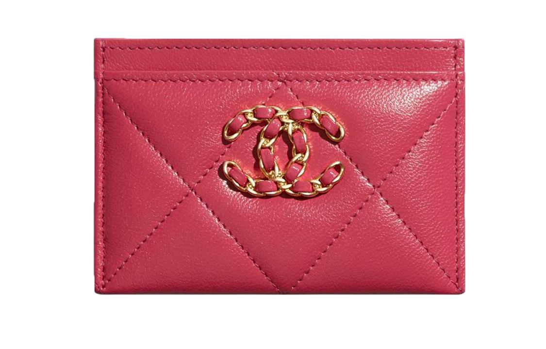 https://d2cva83hdk3bwc.cloudfront.net/AP1167-B02720-N6511-chanel-19bag-lambskin-card-sleeve-card-holder-women-s-dark-pink-1.jpg