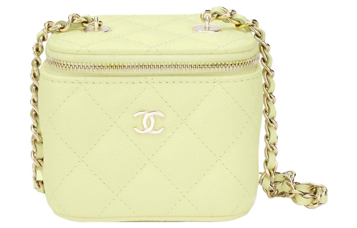 https://d2cva83hdk3bwc.cloudfront.net/AP1340-B10583-NN289-chanel-crossbody-bags-1.jpg