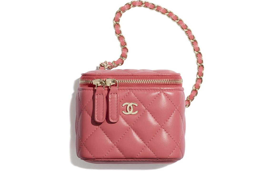 https://d2cva83hdk3bwc.cloudfront.net/AP1340-Y04059-NA106-chanel-shoulder-bags-1.jpg