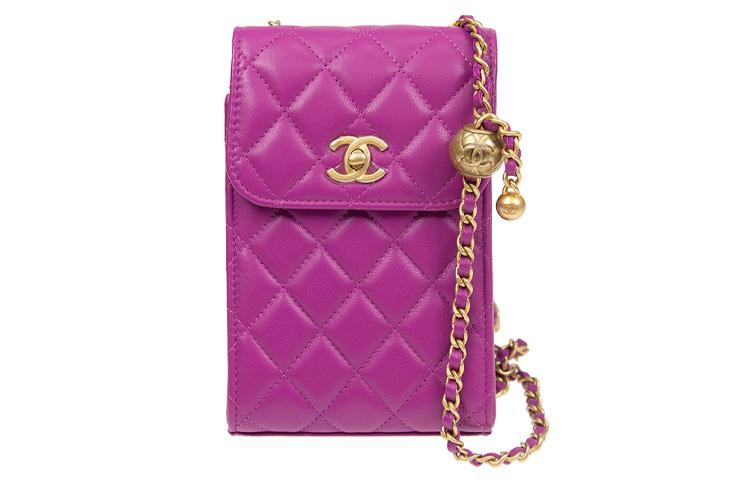 https://d2cva83hdk3bwc.cloudfront.net/AP1448-B02916-NA114-chanel-little-golden-ball-cellphone-pouches-1.jpg