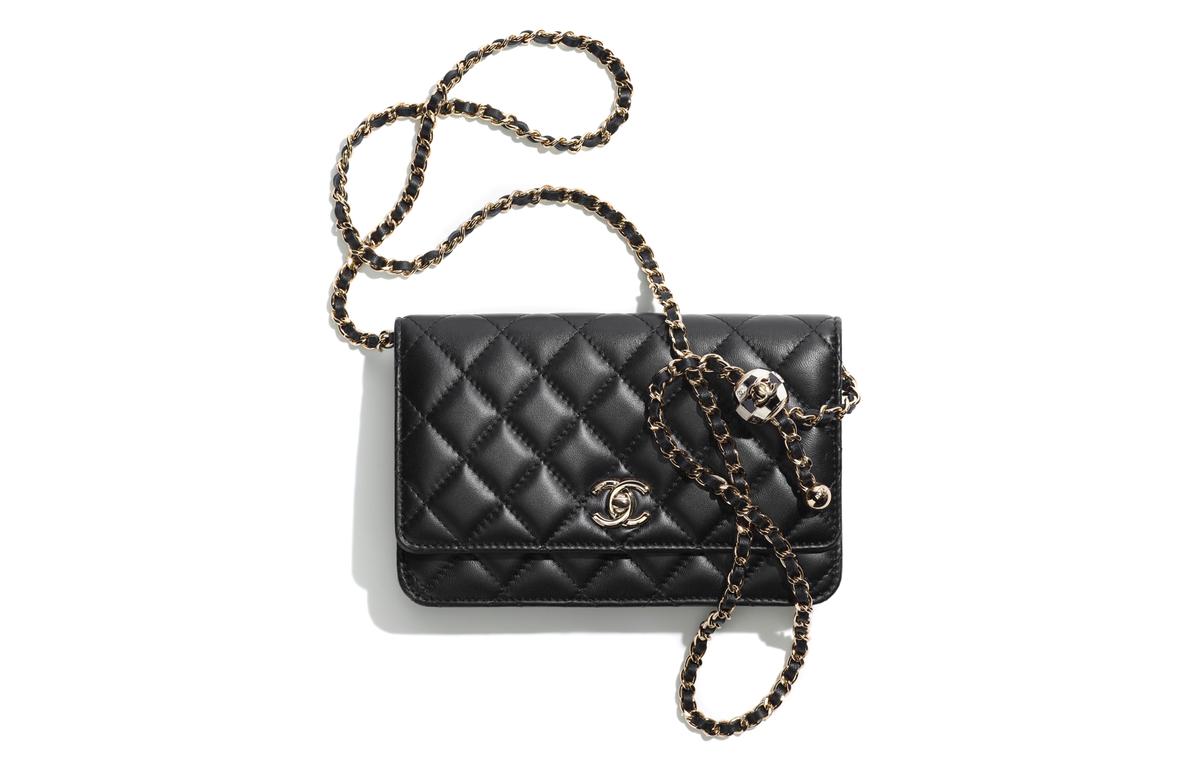 https://d2cva83hdk3bwc.cloudfront.net/AP1450-B09985-94305-chanel-23c-spring-woc-sheepskin-crossbody-bag-regular-women-s-black-1.jpg