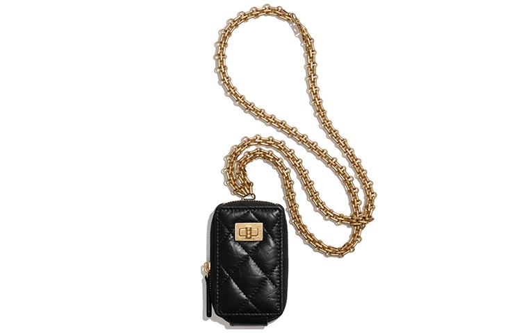 https://d2cva83hdk3bwc.cloudfront.net/AP1487-Y04634-C3906-chanel-2-55-cow-leather-slogan-bag-necklace-pouch-regular-unisex-black-1.jpg