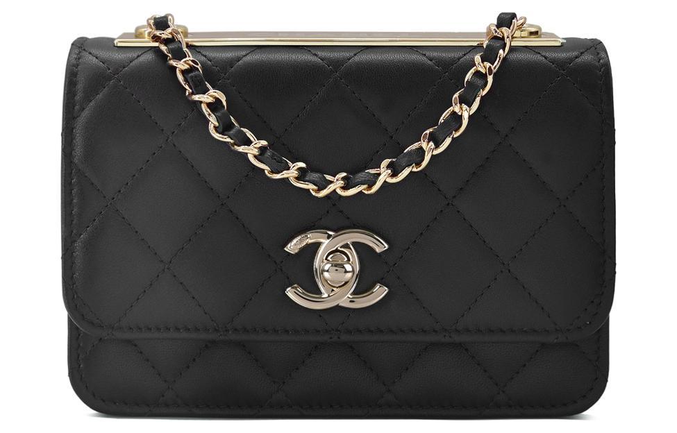 https://d2cva83hdk3bwc.cloudfront.net/AP1762-Y04059-94305-chanel-woc-handbags-1.jpg