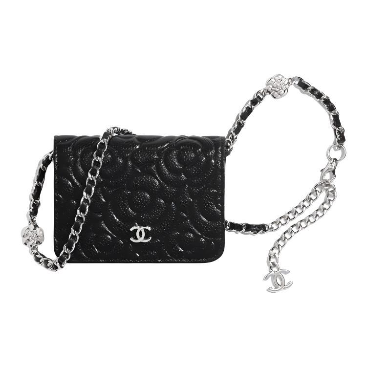 https://d2cva83hdk3bwc.cloudfront.net/AP1770-B04308-94305-chanel-fanny-packs-1.jpg