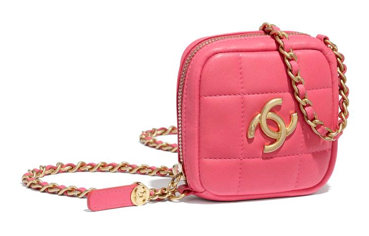https://d2cva83hdk3bwc.cloudfront.net/AP1926-B04391-N9310-chanel-crossbody-bags-1.jpg
