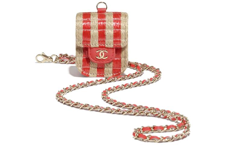 https://d2cva83hdk3bwc.cloudfront.net/AP1996-B05010-N4131-chanel-earphone-cases-1.jpg