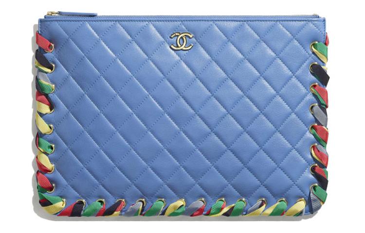https://d2cva83hdk3bwc.cloudfront.net/AP2057-B05062-NB355-chanel-clutches-1.jpg