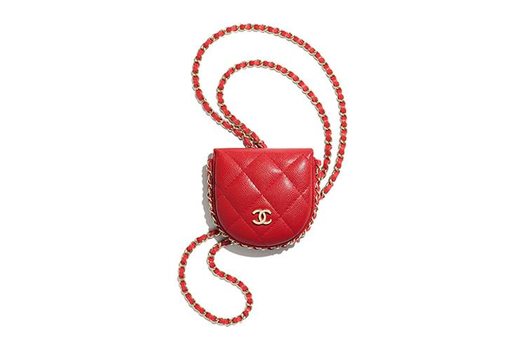 https://d2cva83hdk3bwc.cloudfront.net/AP2098-Y33352-NC028-chanel-earphone-cases-1.jpg