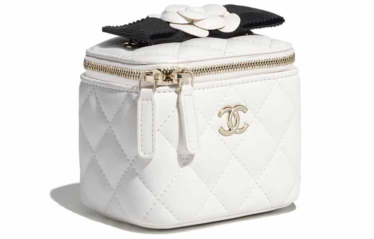 https://d2cva83hdk3bwc.cloudfront.net/AP2158-B05471-10601-chanel-sheepskin-hairbrush-bag-crossbody-bag-small-size-women-s-white-1.jpg