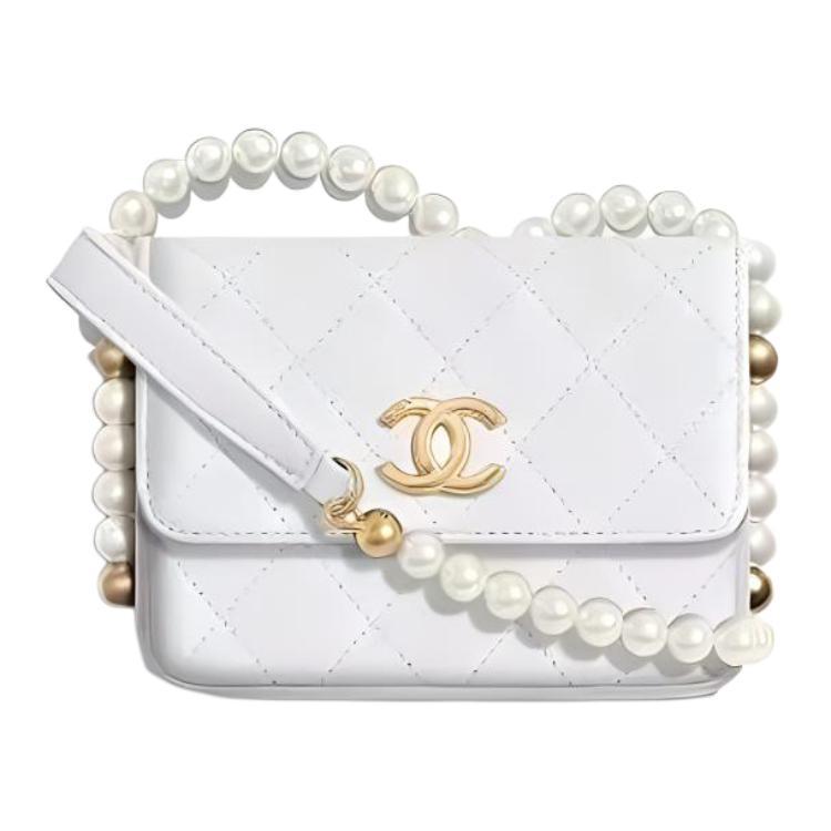 https://d2cva83hdk3bwc.cloudfront.net/AP2185-B05481-10601-chanel-calfskin-card-sleeve-bag-shoulder-bag-crossbody-bag-women-s-white-1.jpg