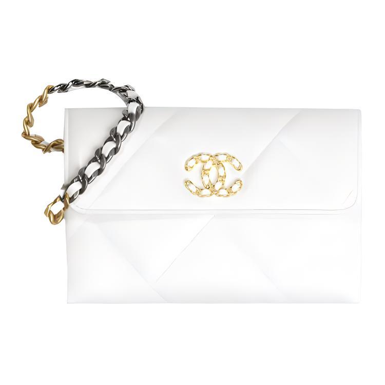 https://d2cva83hdk3bwc.cloudfront.net/AP2300-B04852-10601-chanel-19bag-clutches-1.jpg