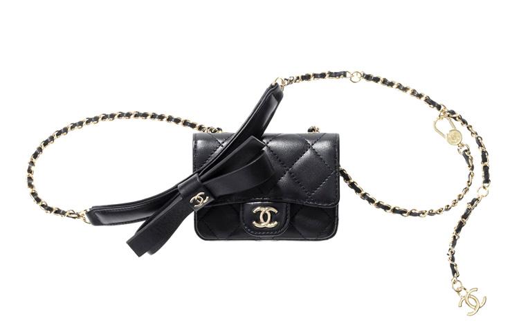 https://d2cva83hdk3bwc.cloudfront.net/AP2427-B06747-94305-chanel-21k-winter-lambskin-fanny-pack-women-s-black-1.jpg