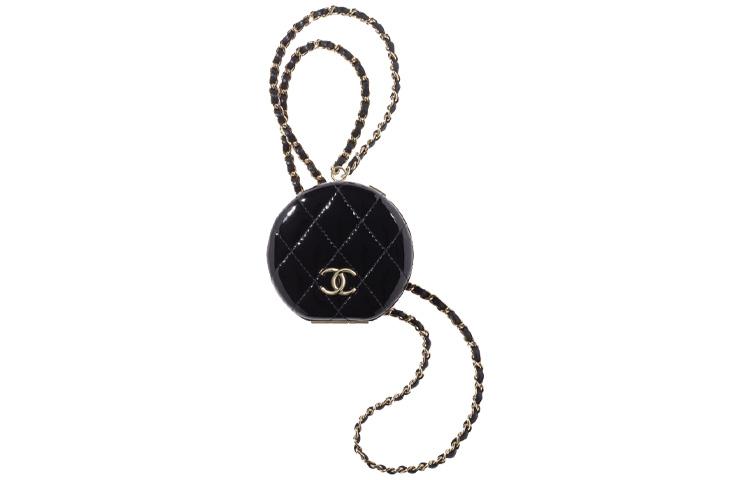 https://d2cva83hdk3bwc.cloudfront.net/AP2434-B06918-94305-chanel-crossbody-bags-1.jpg