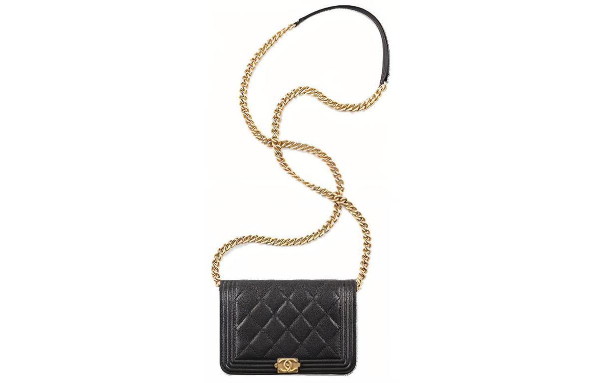 https://d2cva83hdk3bwc.cloudfront.net/AP2464-B08358-94305-chanel-leboywoc-grained-calfskin-one-shoulder-crossbody-clutches-mini-women-s-black-1.jpg