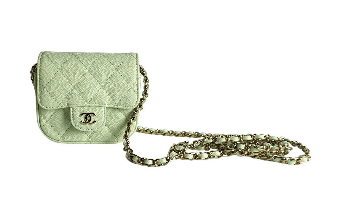 https://d2cva83hdk3bwc.cloudfront.net/AP2475-Y33352-NG118-chanel-shiny-calfskin-headphone-set-with-evening-party-bag-and-coin-purse-mini-women-s-green-1.jpg