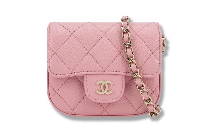 https://d2cva83hdk3bwc.cloudfront.net/AP2475-Y33352-NG123-chanel-coin-purses-1.jpg