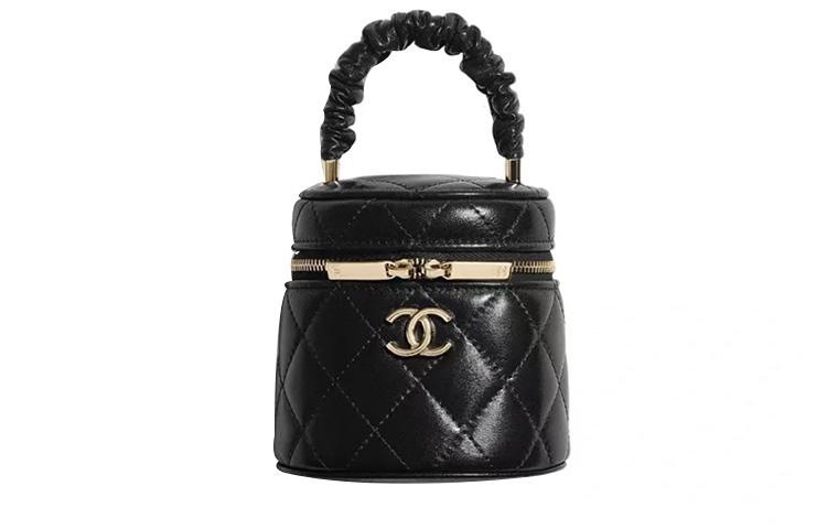 https://d2cva83hdk3bwc.cloudfront.net/AP2729-B07971-94305-chanel-lambskin-handbag-makeup-bag-includes-makeup-mirror-small-size-women-s-black-1.jpg