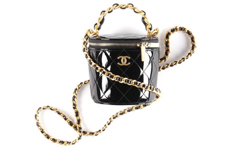 https://d2cva83hdk3bwc.cloudfront.net/AP2873-B08422-94305-chanel-22a-early-autumn-calfskin-patent-leather-bucket-bag-prosperity-bucket-handbag-regular-women-s-black-1.jpg