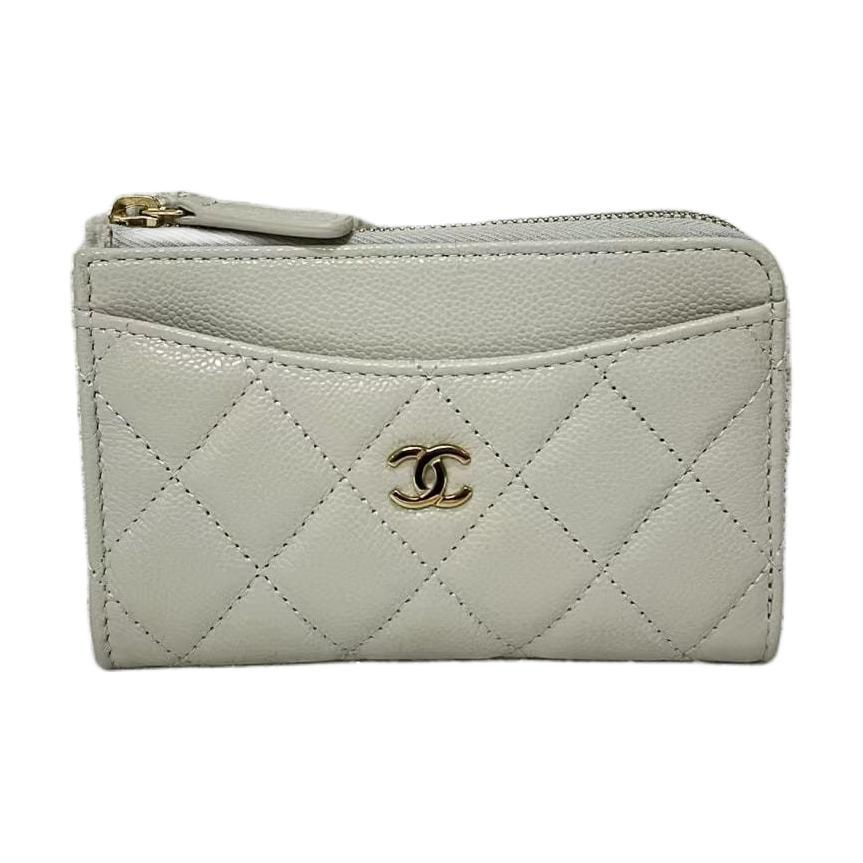 https://d2cva83hdk3bwc.cloudfront.net/AP3179-B10583-NW786-chanel-calfskin-coin-purses-card-holders-regular-women-s-gray-white-1.jpg