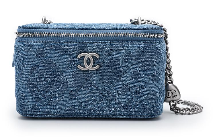 https://d2cva83hdk3bwc.cloudfront.net/AP3204-B10434-NM715-chanel-23p-ss-cow-leather-denim-box-bag-makeup-bag-shoulder-bag-crossbody-bag-small-size-women-s-washable-blue-1.jpg