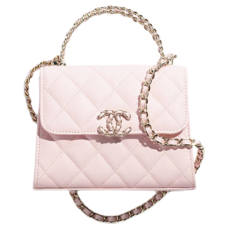 https://d2cva83hdk3bwc.cloudfront.net/AP3237-B10307-NAGEO-chanel-bright-calfskin-handbag-women-s-light-pink-1.jpg