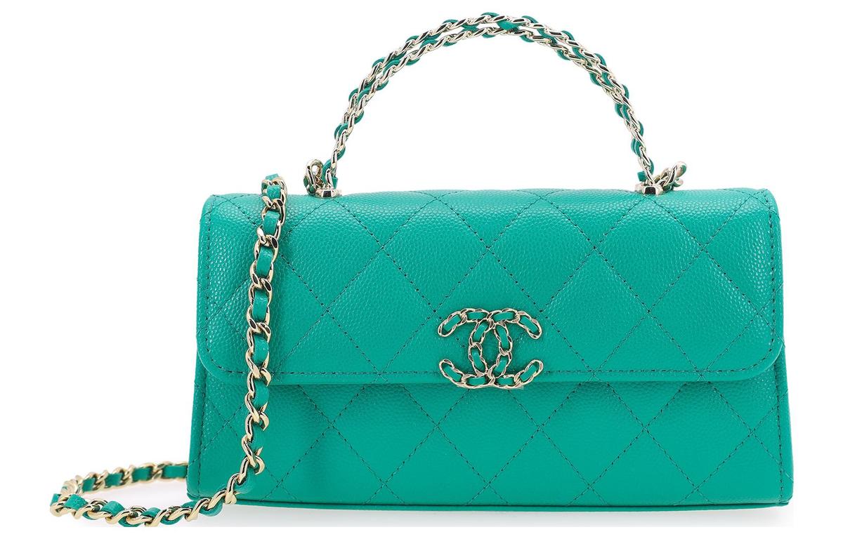 https://d2cva83hdk3bwc.cloudfront.net/AP3238-B10307-NM376-chanel-23p-ss-handbags-1.jpg