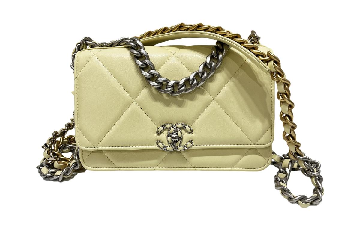 https://d2cva83hdk3bwc.cloudfront.net/AP3267-B07327-NN289-chanel-19bagwoc-sheepskin-shoulder-bag-crossbody-bag-wallets-women-s-light-yellow-1.jpg