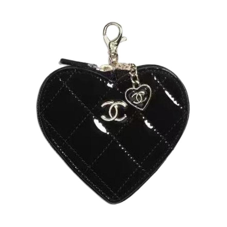 https://d2cva83hdk3bwc.cloudfront.net/AP3296-B10701-94305-chanel-patent-leather-calfskin-coin-purse-women-s-black-1.jpg