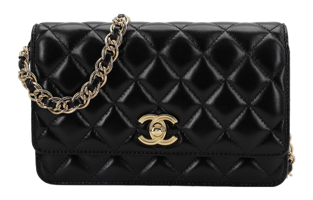 https://d2cva83hdk3bwc.cloudfront.net/AP3310-B10707-94305-chanel-lambskin-shoulder-bag-crossbody-bag-wallet-regular-women-s-black-1.jpg