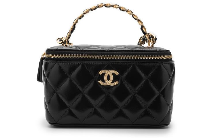 https://d2cva83hdk3bwc.cloudfront.net/AP3315-B10707-94305-chanel-sheepskin-portable-one-shoulder-crossbody-clutches-regular-women-s-black-1.jpg