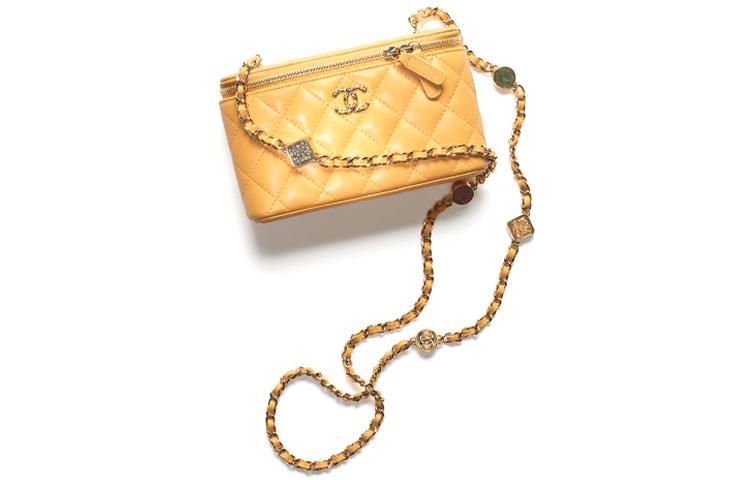 https://d2cva83hdk3bwc.cloudfront.net/AP3416-B12933-NO201-chanel-lambskin-shoulder-bag-crossbody-bag-women-s-yellow-1.jpg