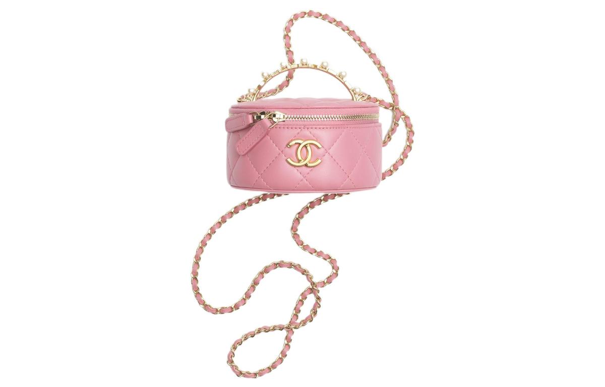 https://d2cva83hdk3bwc.cloudfront.net/AP3423-B13707-NQ388-chanel-lambskin-one-shoulder-crossbody-makeup-bag-women-s-pink-1.jpg