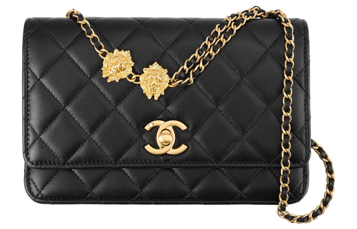 https://d2cva83hdk3bwc.cloudfront.net/AP3424-B12930-94305-chanel-woc-lambskin-handbag-shoulder-bag-crossbody-bag-women-s-black-1.jpg