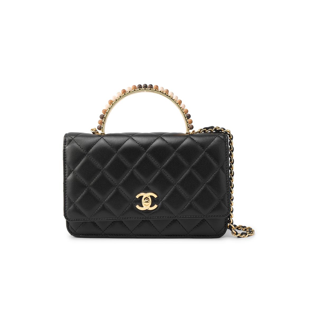 https://d2cva83hdk3bwc.cloudfront.net/AP3437-B13126-94305-chanel-leather-crossbody-bags-shoulder-bags-handbags-regular-women-s-black-1.jpg