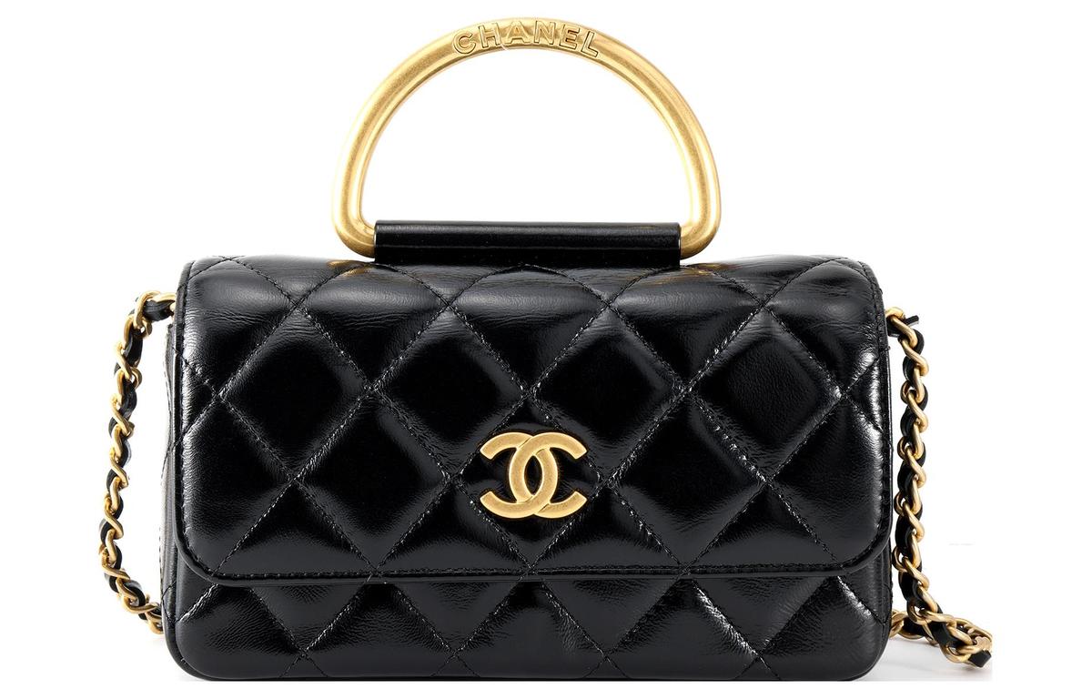 https://d2cva83hdk3bwc.cloudfront.net/AP3484-B13653-94305-chanel-shiny-lambskin-crossbody-one-shoulder-handbags-women-s-black-1.jpg