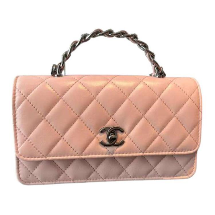https://d2cva83hdk3bwc.cloudfront.net/AP3566-B14291-NR644-chanel-bright-wrinkled-calfskin-trunk-bag-handheld-shoulder-bag-crossbody-bag-regular-women-s-pink-1.jpg
