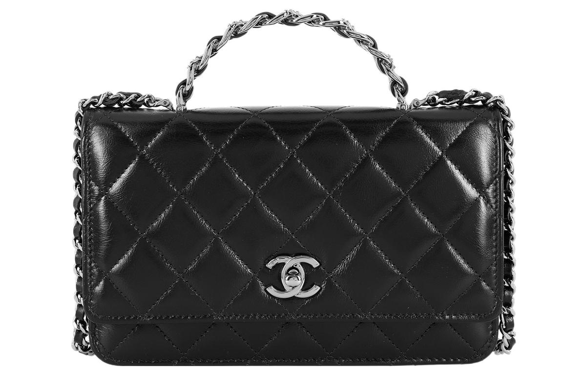 https://d2cva83hdk3bwc.cloudfront.net/AP3645-B14291-94305-chanel-bright-wrinkled-calfskin-shoulder-bag-crossbody-bag-handbag-regular-women-s-black-1.jpg