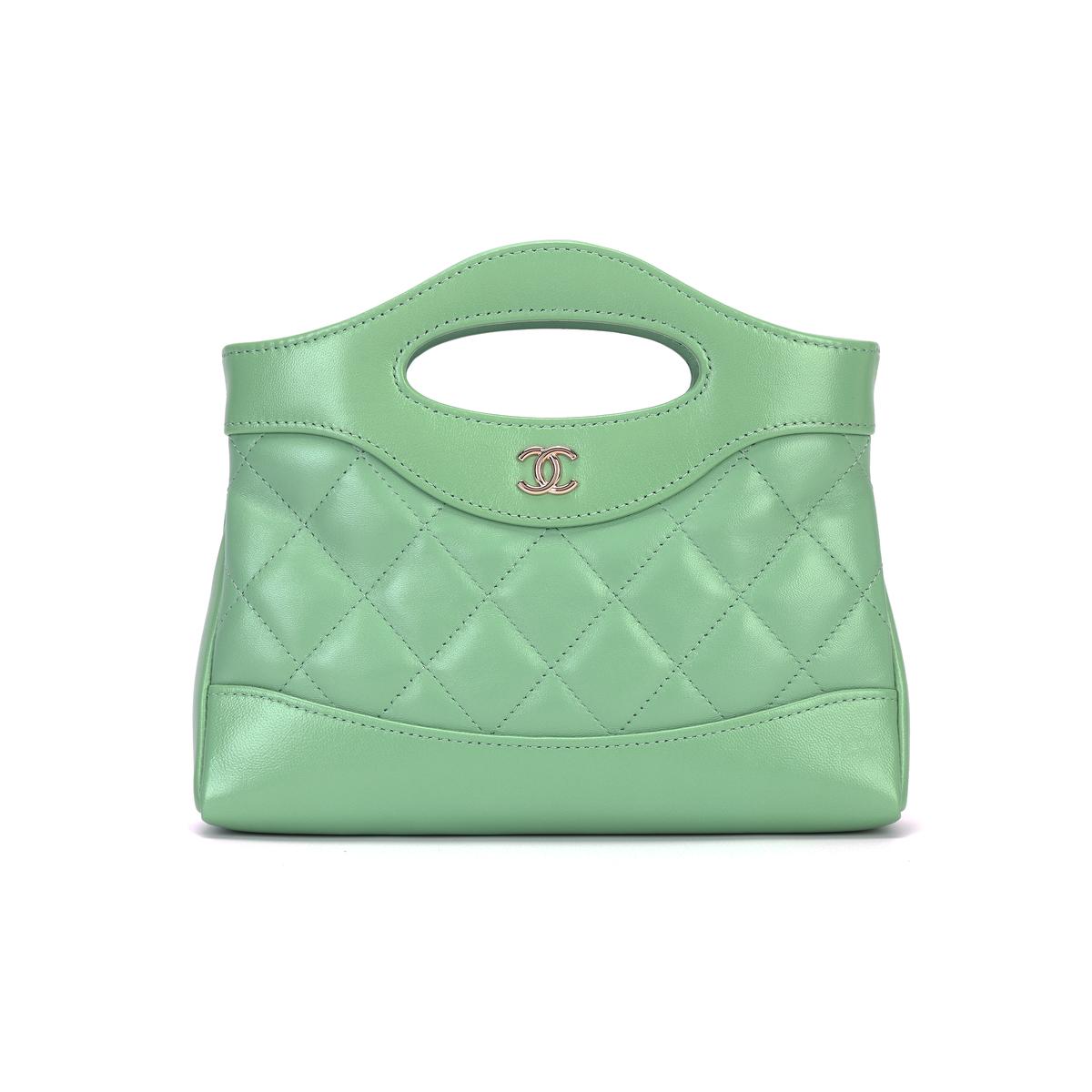 https://d2cva83hdk3bwc.cloudfront.net/AP3656-B16220-NW778-chanel-polished-lambskin-handbag-shoulder-bag-crossbody-bag-mini-women-s-green-1.jpg