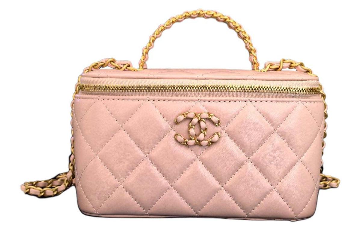 https://d2cva83hdk3bwc.cloudfront.net/AP3663-B14865-NS841-chanel-sheepskin-box-bag-makeup-bag-handbag-shoulder-bag-crossbody-bag-women-s-cherry-blossom-pink-1.jpg