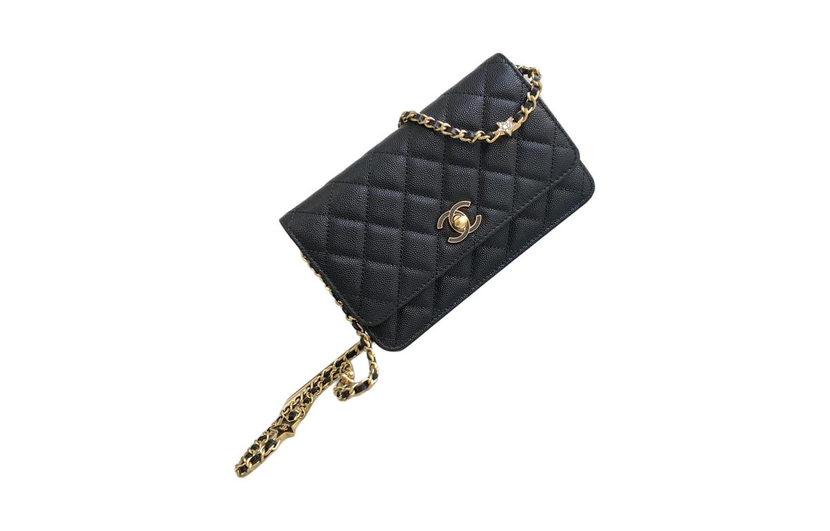 https://d2cva83hdk3bwc.cloudfront.net/AP3694-B14910-94305-chanel-woc-litchi-cow-leather-shoulder-bag-crossbody-bag-wallet-women-s-black-1.jpg