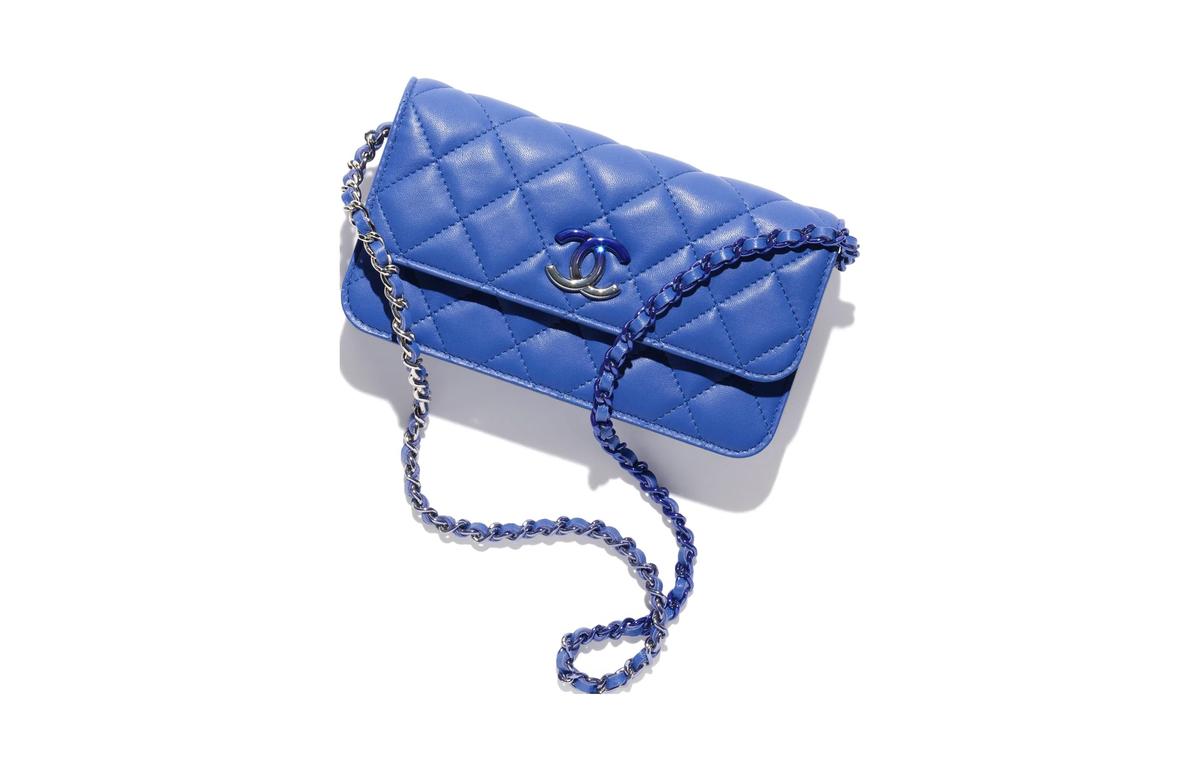 https://d2cva83hdk3bwc.cloudfront.net/AP3696-B14909-NS846-chanel-lambskin-flap-bag-shoulder-bag-crossbody-cell-phone-pouch-regular-women-s-blue-1.jpg