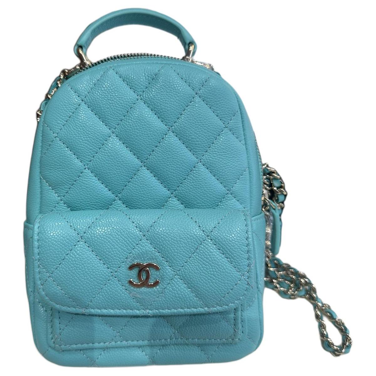 https://d2cva83hdk3bwc.cloudfront.net/AP3753-B10583-NS837-chanel-grain-cow-leather-backpack-mini-women-s-blue-1.jpg