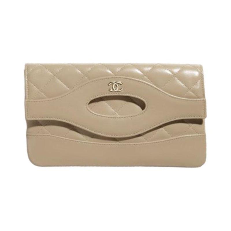 https://d2cva83hdk3bwc.cloudfront.net/AP3874-B16220-NW781-chanel-polished-lambskin-clutch-women-s-dark-beige-1.jpg