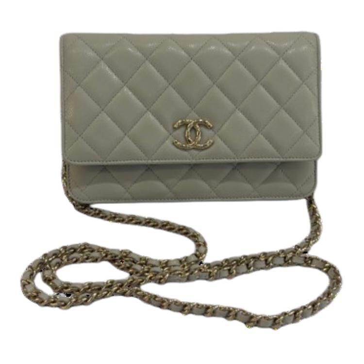 https://d2cva83hdk3bwc.cloudfront.net/AP3971-B16267-NW786-chanel-woc-crossbody-bags-1.jpg