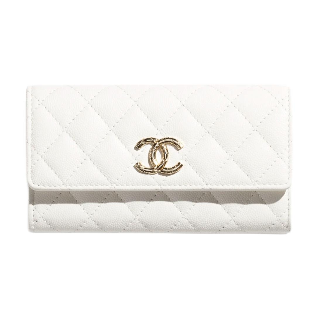 https://d2cva83hdk3bwc.cloudfront.net/AP3976-B16267-10601-chanel-shiny-calfskin-wallet-women-s-white-1.jpg