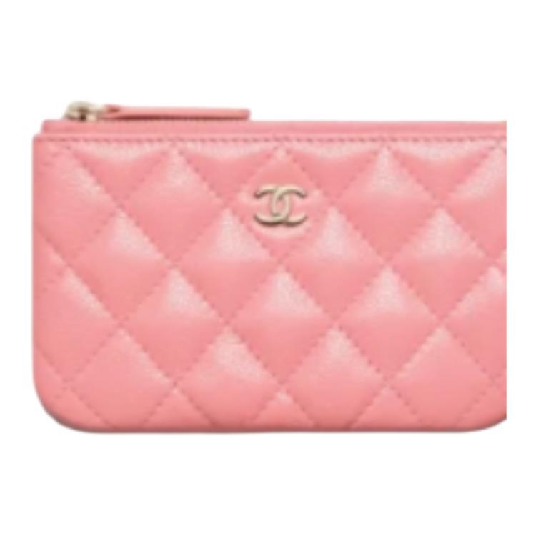 https://d2cva83hdk3bwc.cloudfront.net/AP4020-B10583-NAAUI-chanel-calfskin-clutch-small-size-women-s-light-pink-red-1.jpg