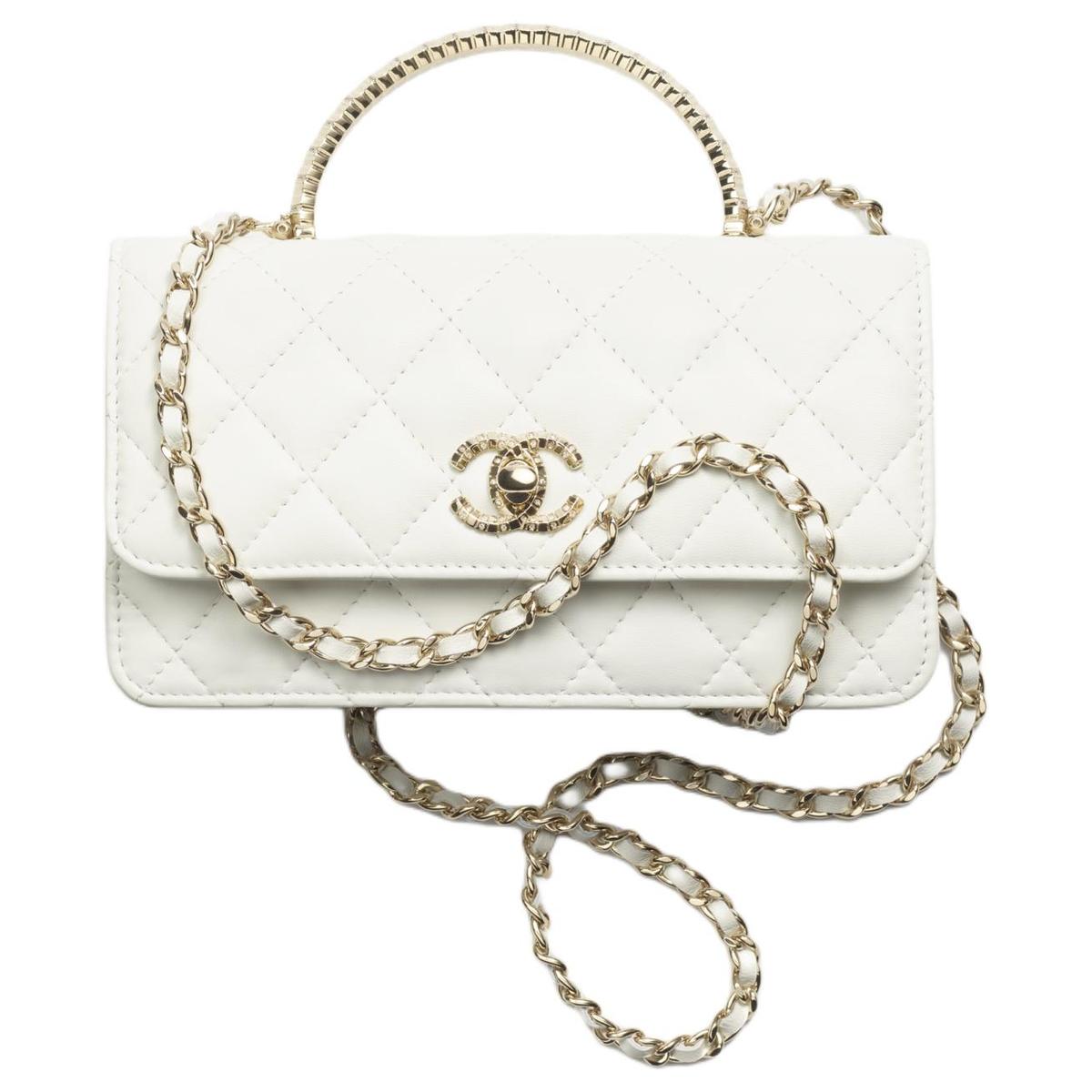 https://d2cva83hdk3bwc.cloudfront.net/AP4044-B17687-10601-chanel-lambskin-shoulder-bag-crossbody-bag-handbag-women-s-white-1.jpg