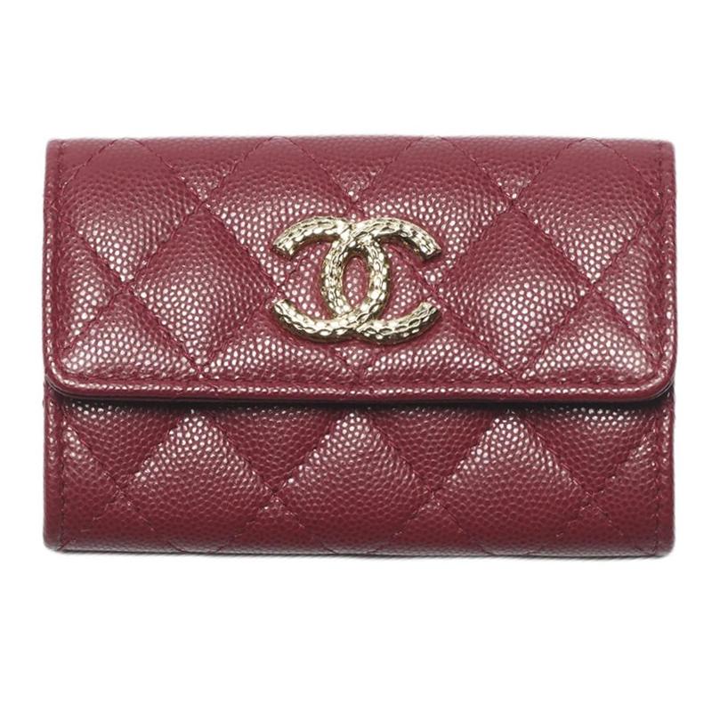 https://d2cva83hdk3bwc.cloudfront.net/AP4254-B18212-NZV44-chanel-embossed-shiny-calfskin-card-holder-women-s-burgundy-1.jpg